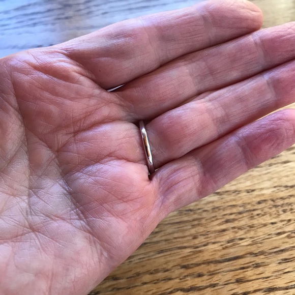 Imitation Diamond Ring - Picture 10 of 12